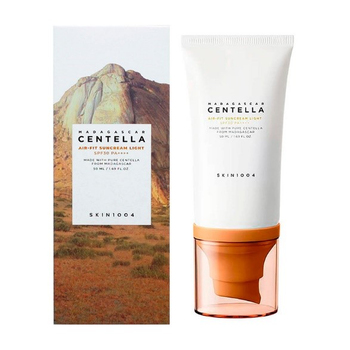 SKIN1004 Madagascar Centella Air-Fit Suncream Light SPF30 PA++++, 50ml - Солнцезащитный крем с центеллой